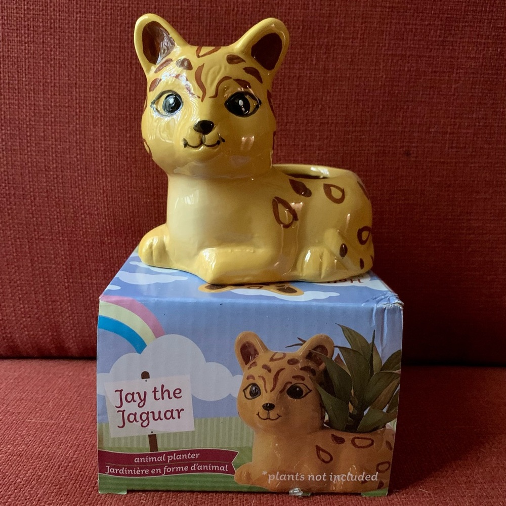 Jaguar Planter 2/$20